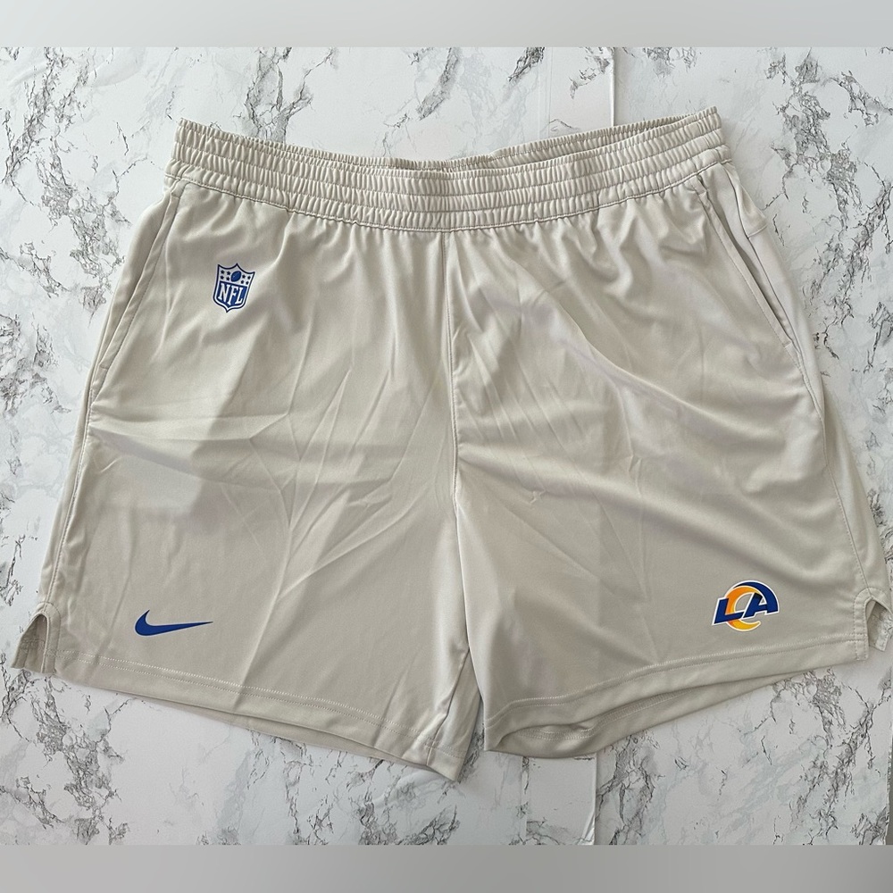 Nike Los Angeles Rams NFL Dri-Fit Athletic On Field Shorts Beige Men’s Size XL